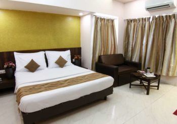 Sunny Midtown - Luxury hotel near Mahabaleshwar ST Stand