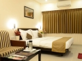 mahabaleshwar-sunny-international-room-4
