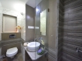 yashraj-bathroom-01