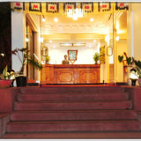 hotel-lake-view-reception-21