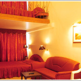 hotel-lake-view-room-17